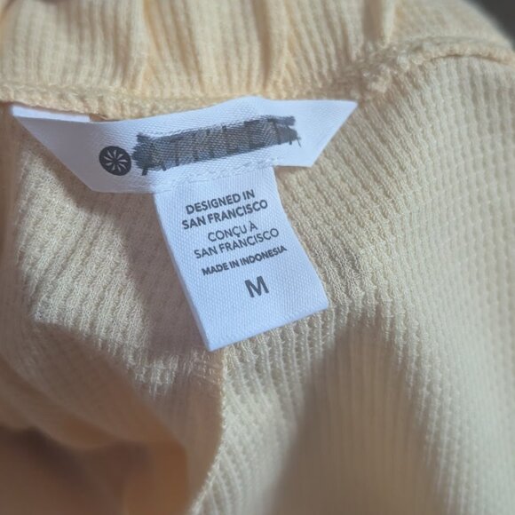 Athleta | Wind Down Sleep Set In Yellow - Picture 11 of 12